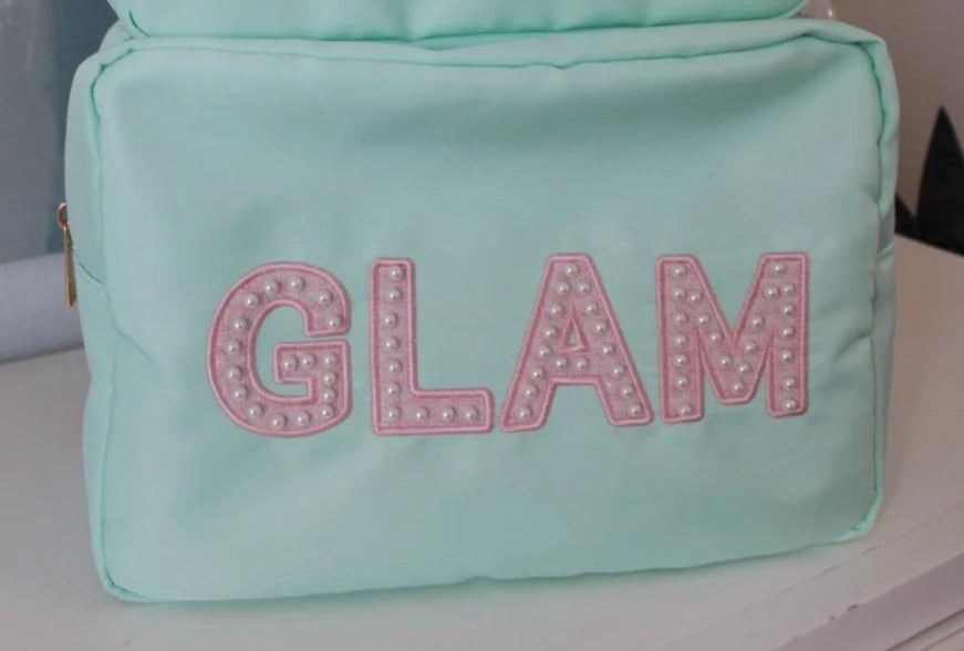 Glam Pearl Zipper Bag